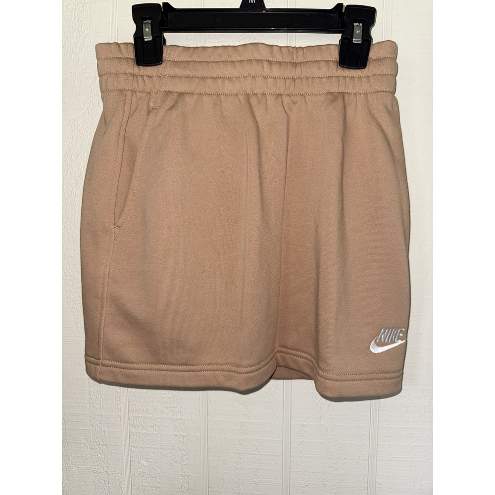 Nike Girls Sportswear Fleece Skirt Tan Size Medium NWT - Picture 3 of 4